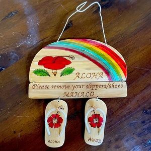Aloha Handmade entry sign